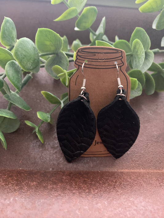 Black braid petal earrings